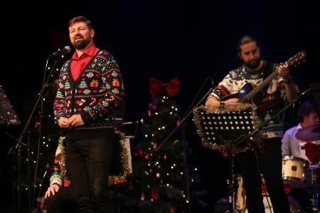 JURE POČKAJ S PRIJATELJI KONCERT V KD 07  FOTO LJUBO VUKELIČ